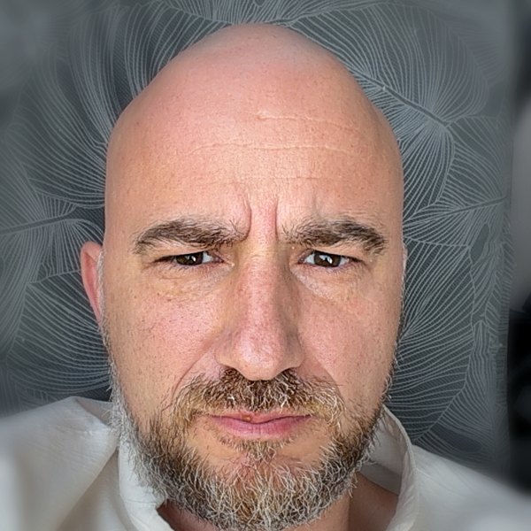 Angelo, Gründer von Neustart 40+